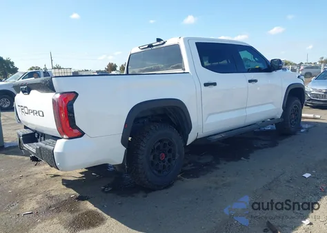 2023 Toyota Tundra Hybrid Trd Pro z USA, uszkodzony, nr VIN 5TFPC5DB8PX016527